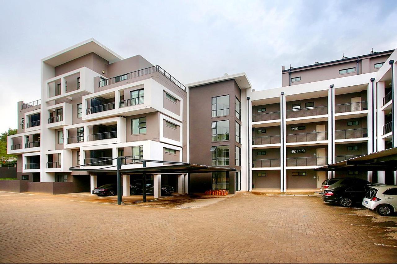 The Odyssey Lifestyle Complex Morningside - 2 Br Appartement Johannesburg