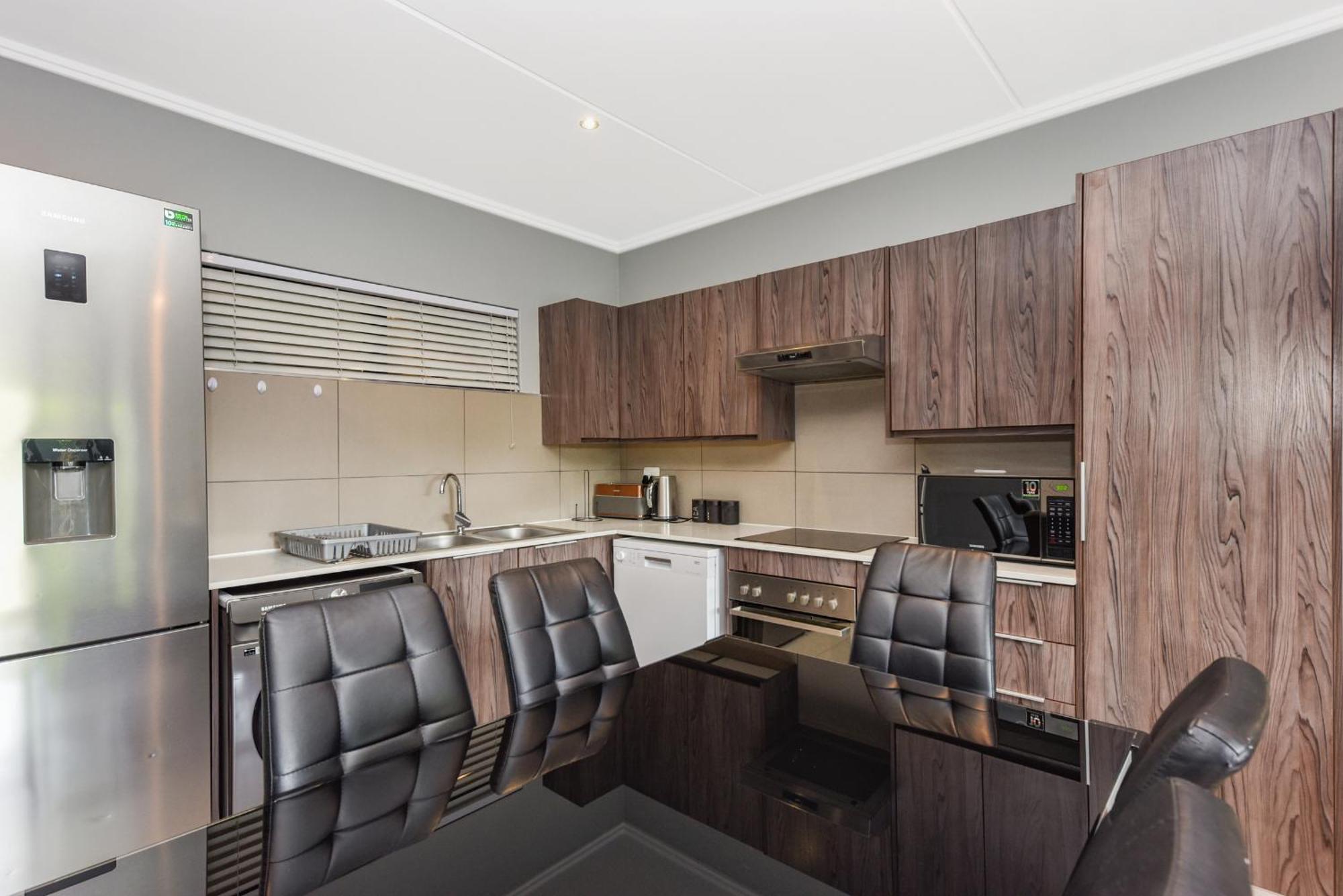 The Odyssey Lifestyle Complex Morningside - 2 Br Appartement *