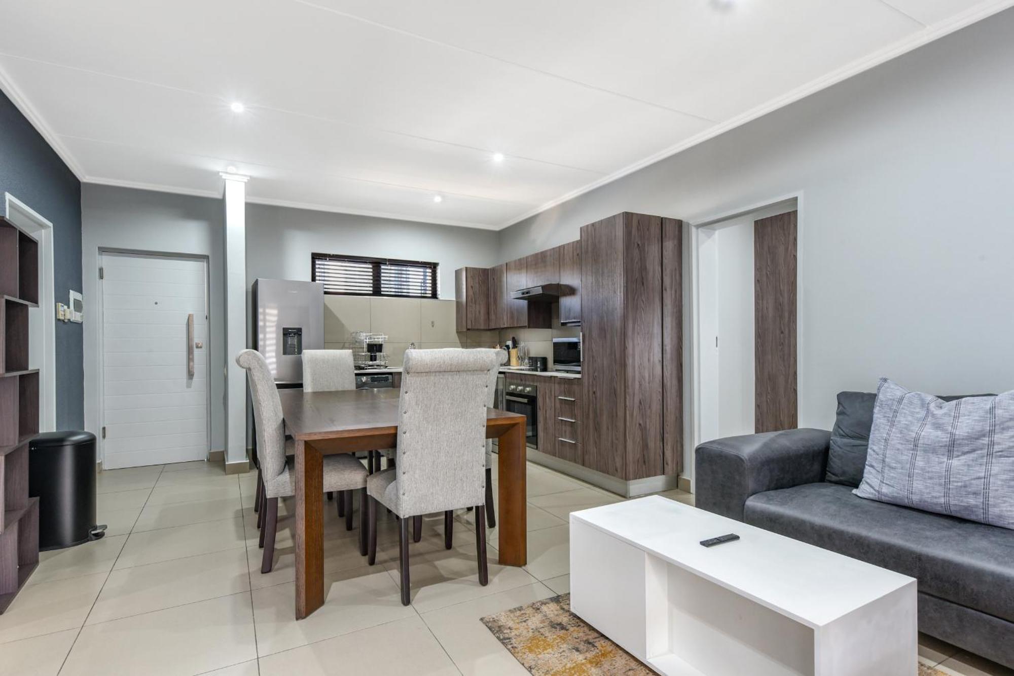 The Odyssey Lifestyle Complex Morningside - 2 Br *