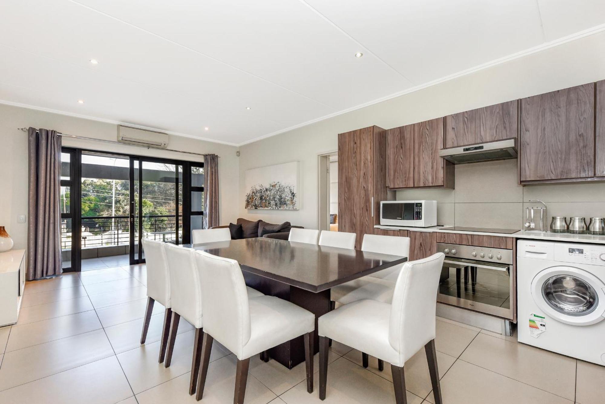 The Odyssey Lifestyle Complex Morningside - 2 Br Appartement Johannesburg
